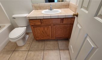 652 Holly St, Bullhead City, AZ 86442