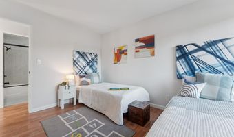 1034 Trellis Ln, Alameda, CA 94502
