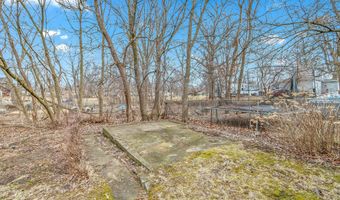 512 Austin Ave, Albion, MI 49224