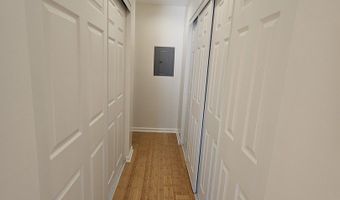 3300 N Carriageway Dr 307, Arlington Heights, IL 60004