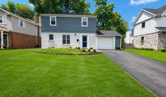 611 E Davis St, Arlington Heights, IL 60005
