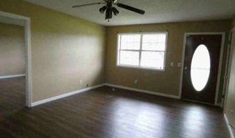 1012 N 12th St, Augusta, AR 72006