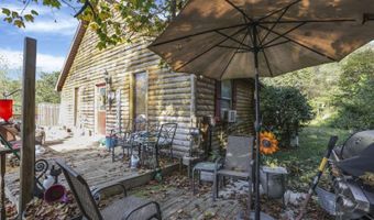 9806 Salem, Athens, OH 45701