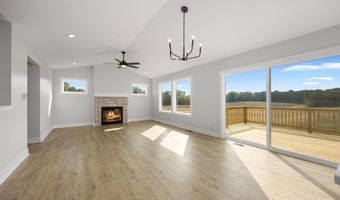 7117 Kettle Dale Ave SE, Alto, MI 49302