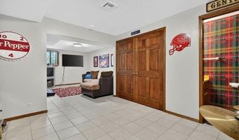 1330 Evergreen Dr, Bartlesville, OK 74006