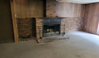 506 Forest Brook Dr, Absecon, NJ 08205