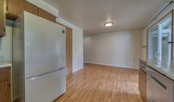 821 KEVIN Pl, Brookings, OR 97415