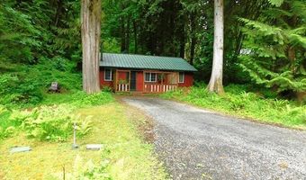 9864 BEACH Dr, Birkenfeld, OR 97016