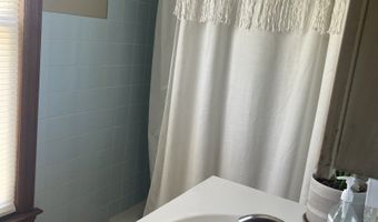 11 Stone St, Danbury, CT 06810