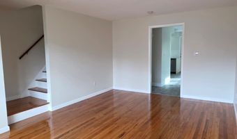 104 Yacht St, Bridgeport, CT 06605