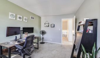 502 S Reuter Dr, Arlington Heights, IL 60005