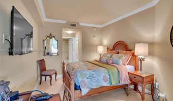 9751 E Bay Harbor Dr 6C, Bay Harbor Islands, FL 33154