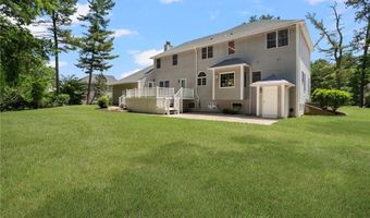 95 River Farm Dr, East Greenwich, RI 02818