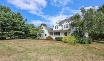 4 Jennifer Ln, Amherst, NH 03031