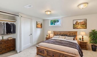 4405 COMMERCIAL St, Astoria, OR 97103