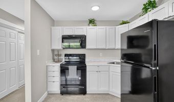 1212 10th Ave NW, Altoona, IA 50009