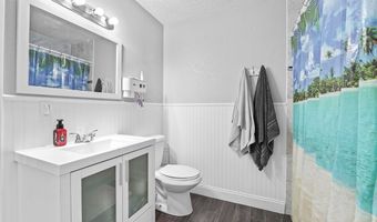 906 NW 9th St, Andrews, TX 79714