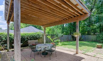 1616 Hobbiton Rd, Baton Rouge, LA 70810