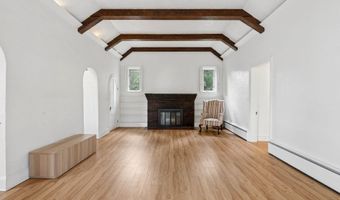 345 W Auburn Rd, Auburn, ME 04210