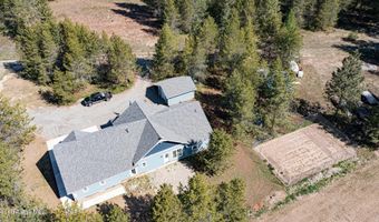 688 Champs Rd, Bonners Ferry, ID 83805