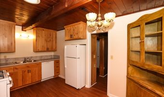 2867 Pinto Ln, Anderson, CA 96007
