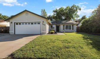 2225 Shenandoah Dr, Anderson, CA 96007