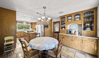 17832 Windsor Ln, Anderson, CA 96007