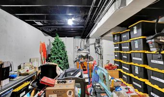 7589 Fox Tail Cir, Avon, IN 46123