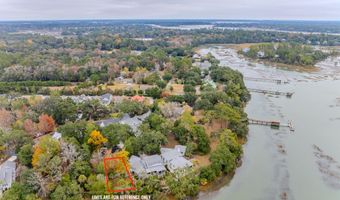 312 Bull Ln, Beaufort, SC 29902