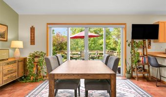 2412 W North St, Bellingham, WA 98225