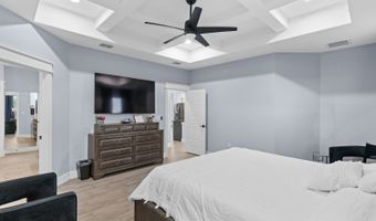 9991 Crow Ln, Adkins, TX 78101