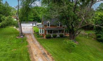 6475 Radford Rd, Athens, OH 45701