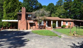 1108 Pine Hill Rd, Asheboro, NC 27205