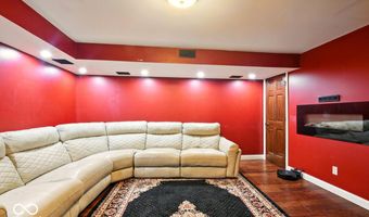 6396 Granny Smith Ln, Avon, IN 46123