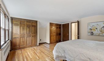 12 Hunt Rd, Bedford, MA 01730