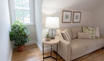 9307 Oak Trl, Ashland, VA 23005