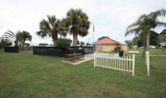 1082 Parkway Ln, Barefoot Bay, FL 32976