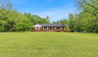 621 Bethesda Ave, Aberdeen, NC 28315