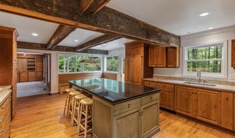418 Woodpecker Trl, Highlands, NC 28741