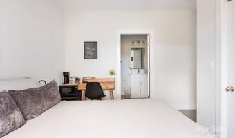 27 Ruslan Dr, Asheville, NC 28806