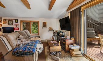 818 S 7th Ave, Bozeman, MT 59715