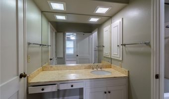 1307 Lincoln St, Alice, TX 78332