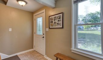 99 Lincoln St, Berlin, CT 06037