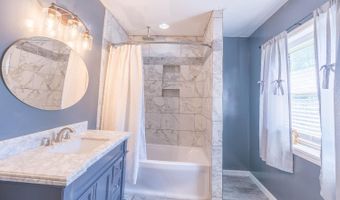 405 Ridge Ave, Aurora, IN 47001