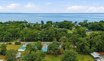 302 Butter Rd, Bonneau, SC 29431