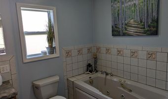 415 Holdrege Ave, Basin, WY 82410