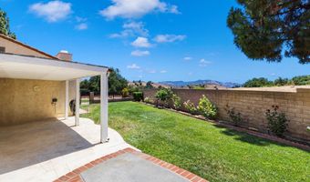 27540 Freetown Ln, Agoura Hills, CA 91301