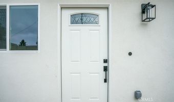 856 W 47th St, Los Angeles, CA 90037
