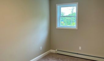 49 Woodbrey Ln, Standish, ME 04084