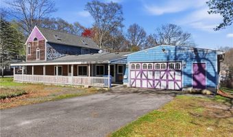 221 Curran Rd, Cumberland, RI 02864